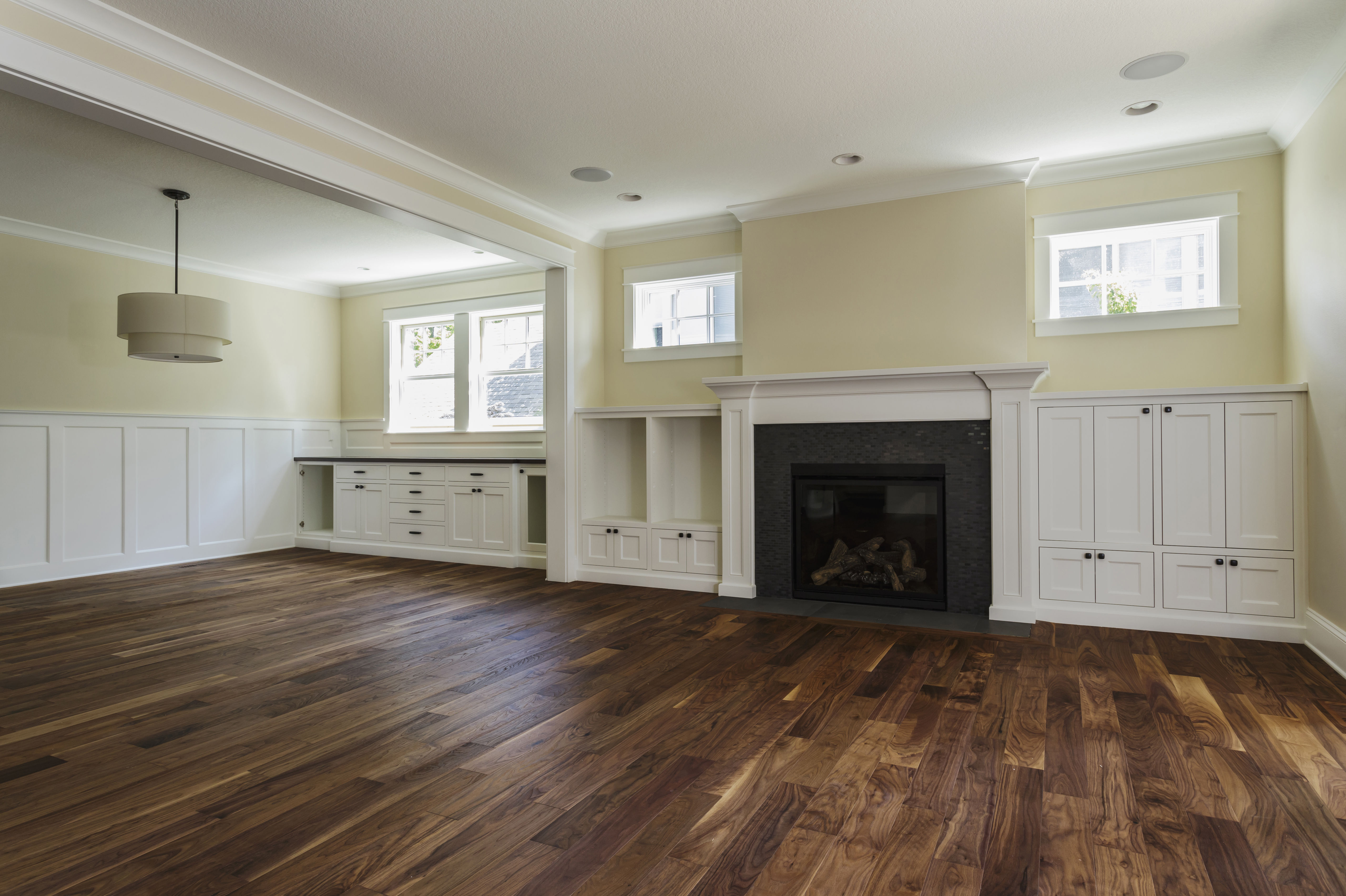 Living room renovation project by Angelo General Contractor in New York